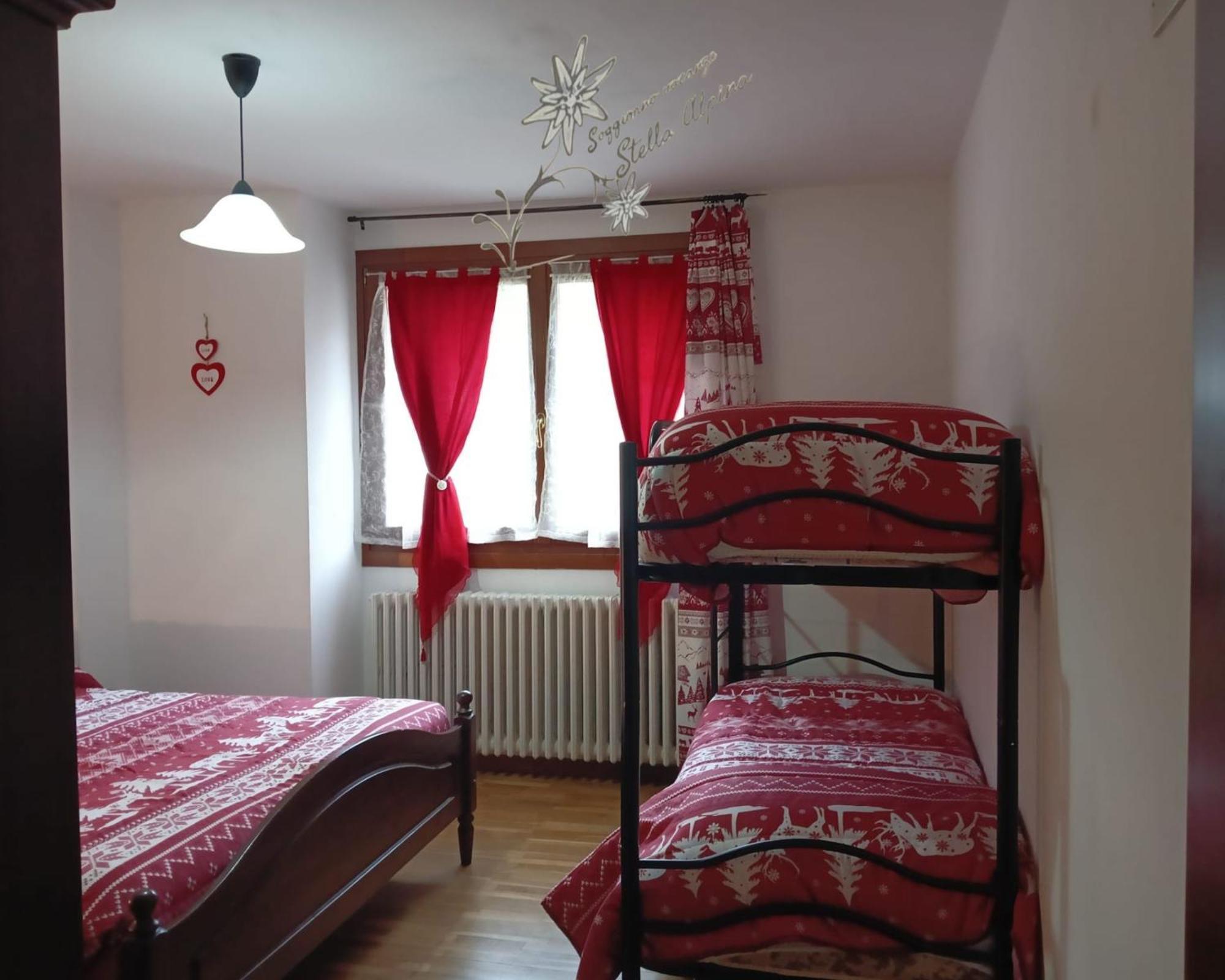 Soggiorno Vacanze Stella Alpina Temù Kamer foto