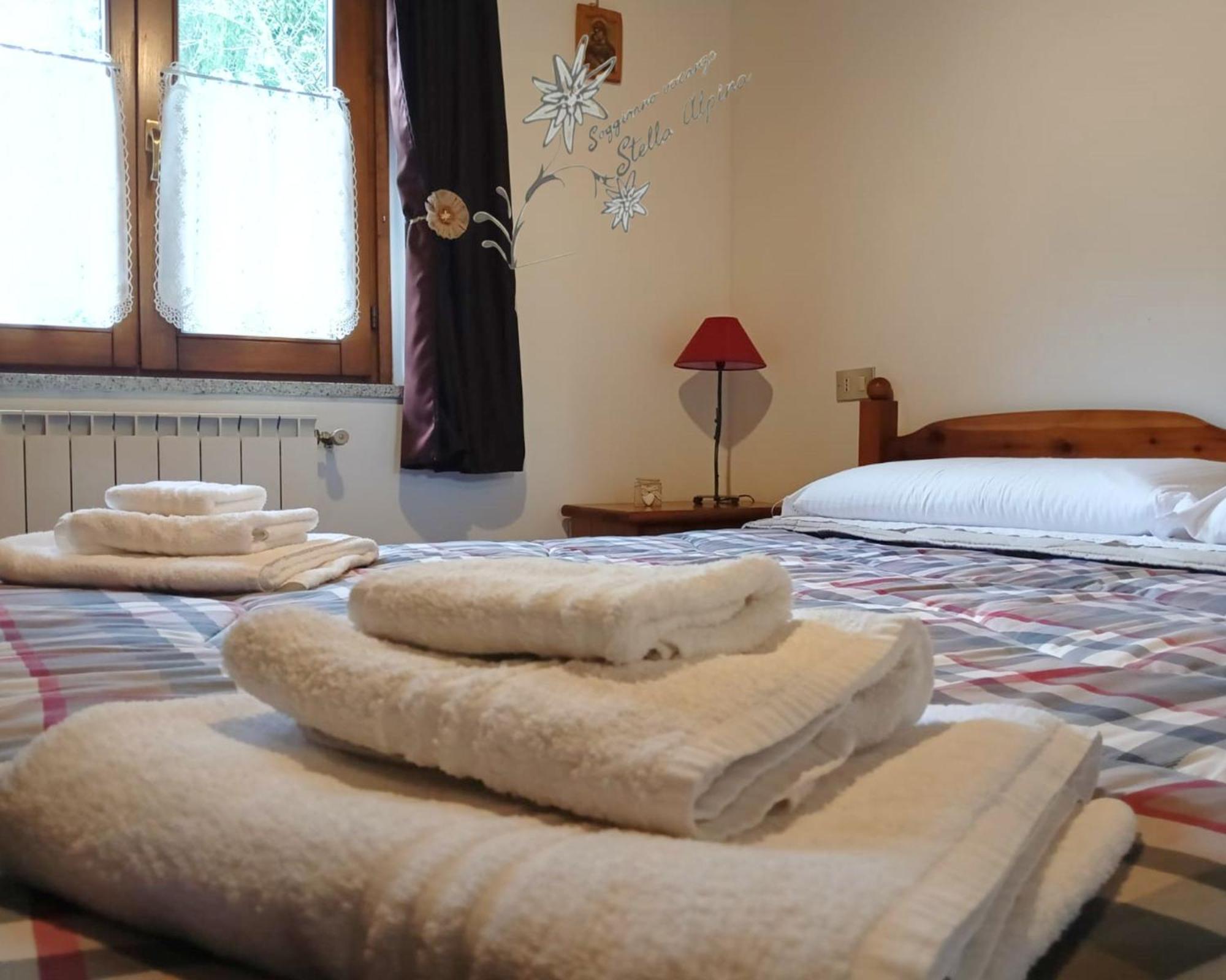 Soggiorno Vacanze Stella Alpina Temù Kamer foto